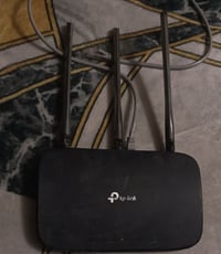 راوتر لبيع بعد جديد شراي يجي خاص وهاذة رقمي 07835932502