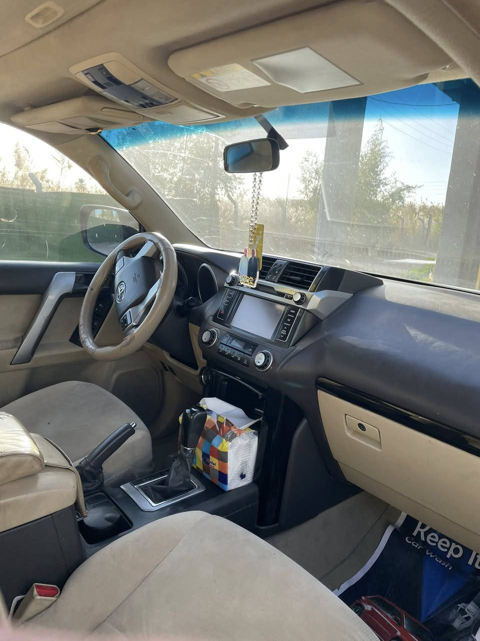 السلام عليكم برادو 2014. للبيع 6سلندر  مكفوله السياره جاهزهTxL. رقم أربيل للستفسار التصال ***********
