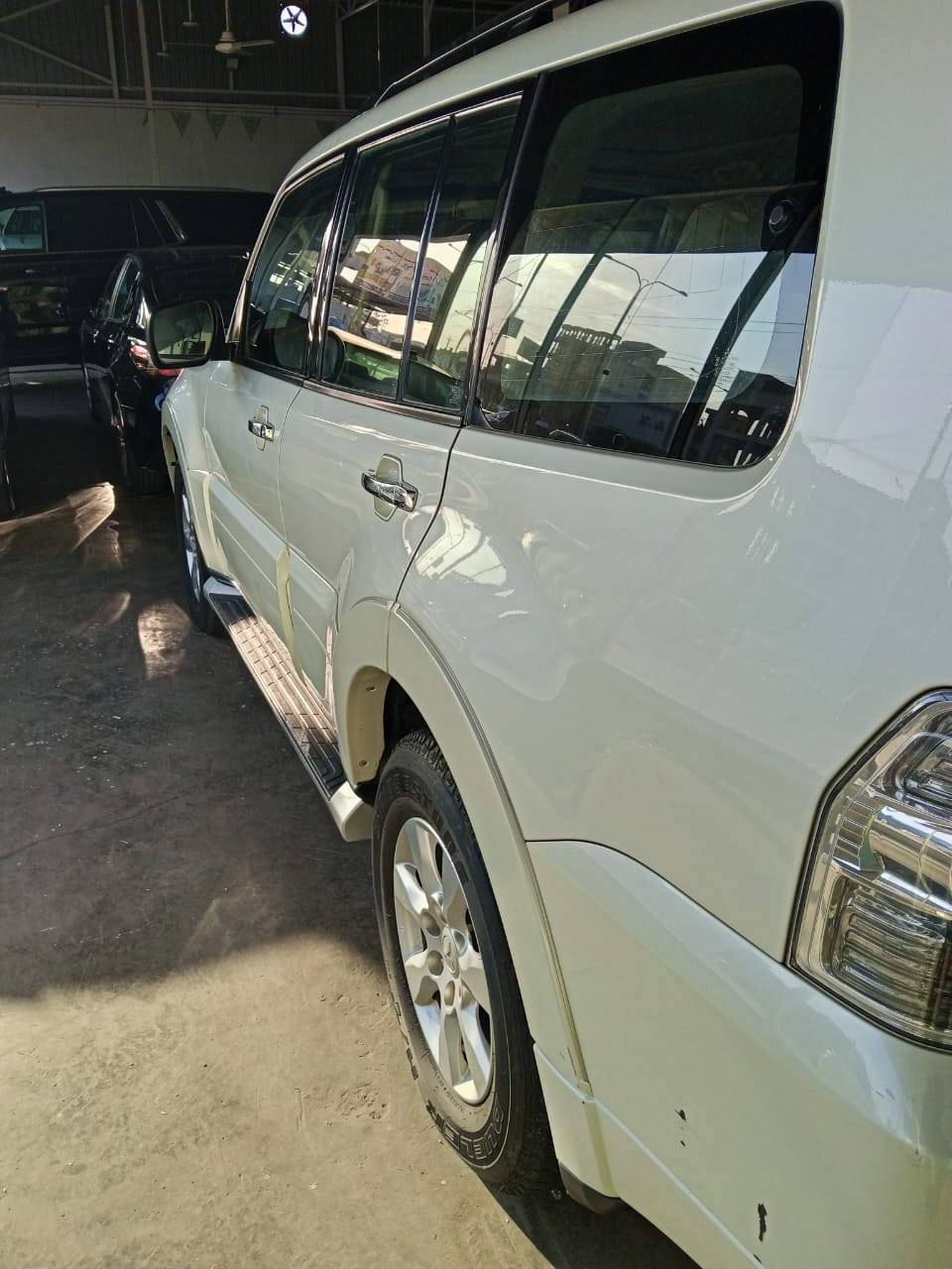 لجناية الباجيرو 
باجيرو  ٢٠١٥ حبتور ١/١ فووول مواصفات مكفولة جديدة 
الرقم بغداد 
غرفتها جديدة مال بيت ماشية ٩٤ حقيقي العنوان الفلوجة 
السعر ٢١٥٠٠$ بيها مجال بسيط تحويل مباشر بإسم المالك 
للإستفسار  
‏‪***********‬‏ 
بي واتساب
مكلف بالنشر
