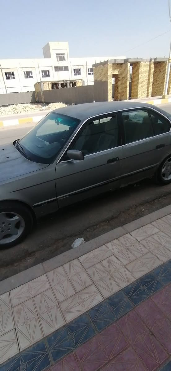 بي ام موديل 91 رقم اربيل مكينه وكير بلاد مسكر شرط النظافه حداديه نظيفه ابيع كوم حديد اتعهد سرقه وطلب راعيه كردي تلفونه مغلق السعر15ورقه قفل ناصريه ***********

