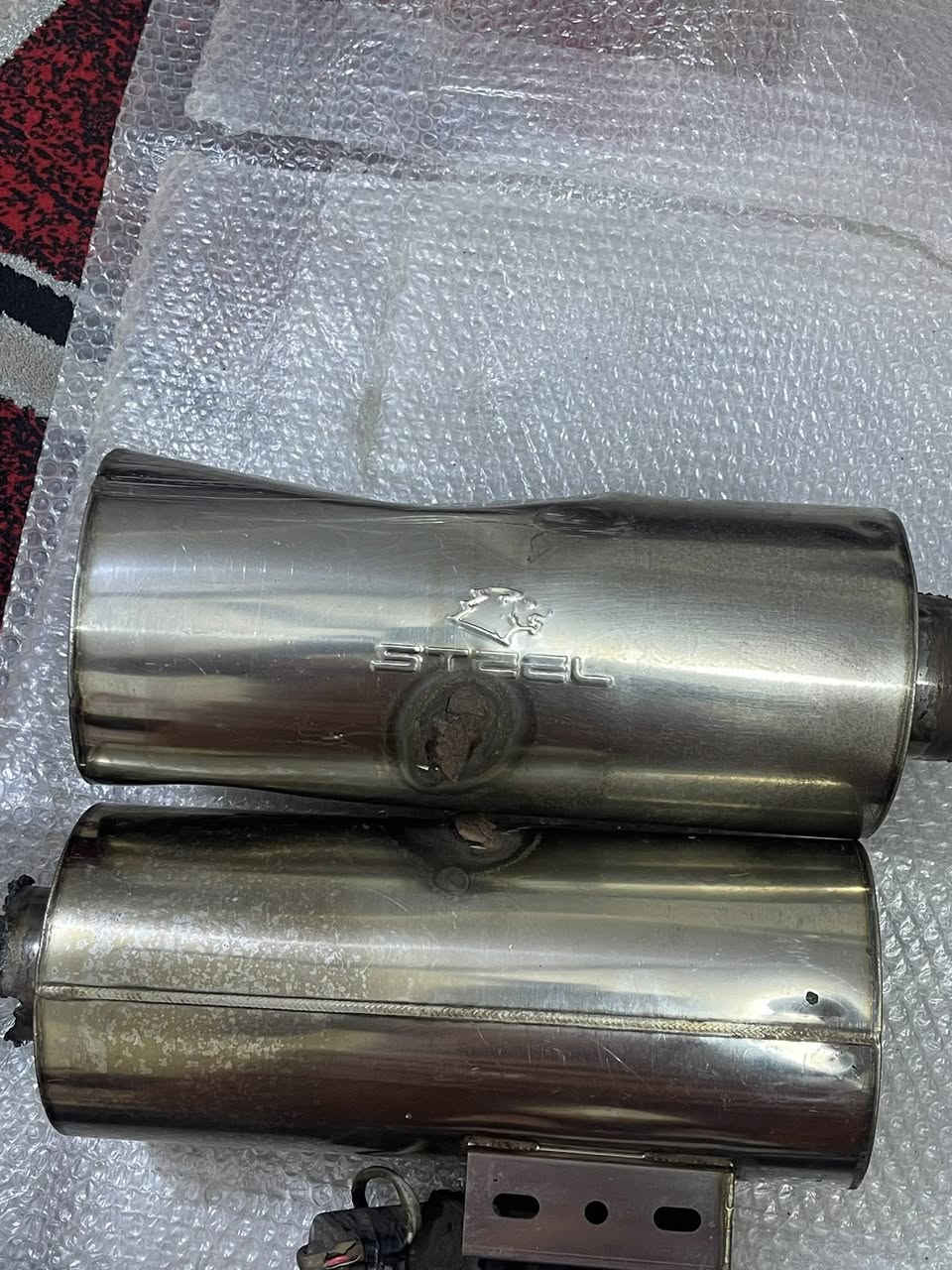 دبات كزوز رياضي بوابات غلق وفتح  من ماركة ستيل نظيفات وصوتهم حلو  +بوري وسطي +كونترول كامل+ ريمونت  
(جارجر وجالنجر واوباما )  وجميع انواع السيارات 

السعر 250 الف 
البصرة 
***********
