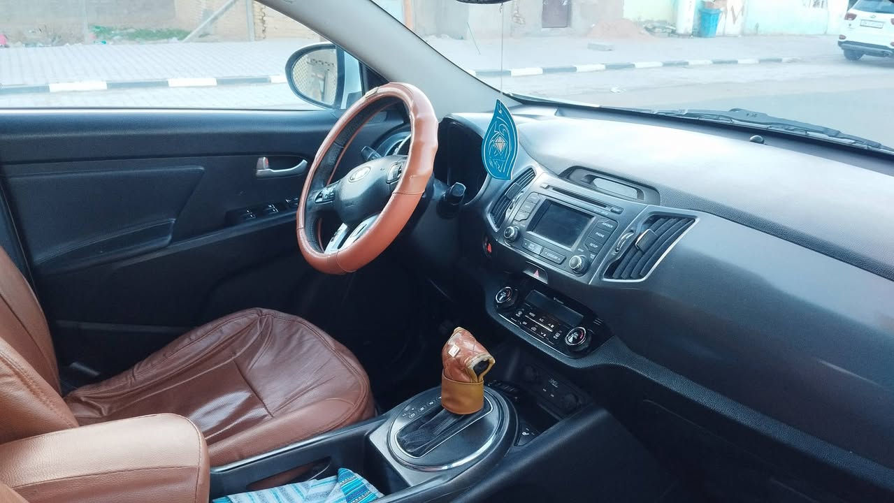 كيا سبورتاج 2013 وارد أمريكي  واحد على واحد 

✔️ محرك 2400

✔️ فتحة سقف بانوراما

✔️ جلد + شاشة لمس + كاميرا خلفية

✔️ حساسات + بصمة + مثبت سرعة

✔️ مري شفط +كشن كهربائي تبريد تدفئة بالكشنات 

🔧 الحالة:

•ماشية 133ألف وارد كلين

•صبغ فقط الجزء الأسفل من باب الصدر بسبب دحجة بسيطة
•الچاملغات الأمامية بيهم بارد مقدار شبر (سمكرية 100%)

باقي الجسم نظيف

📄 رقم ألماني – بغداد

📍 الموقع: النجف

💰 السعر:  خاص


**إذا كنت صاحب هذا الإعلان وتريد حذفه لأي سبب، رجاءا أرسل رسالة إلى الدعم الفني**