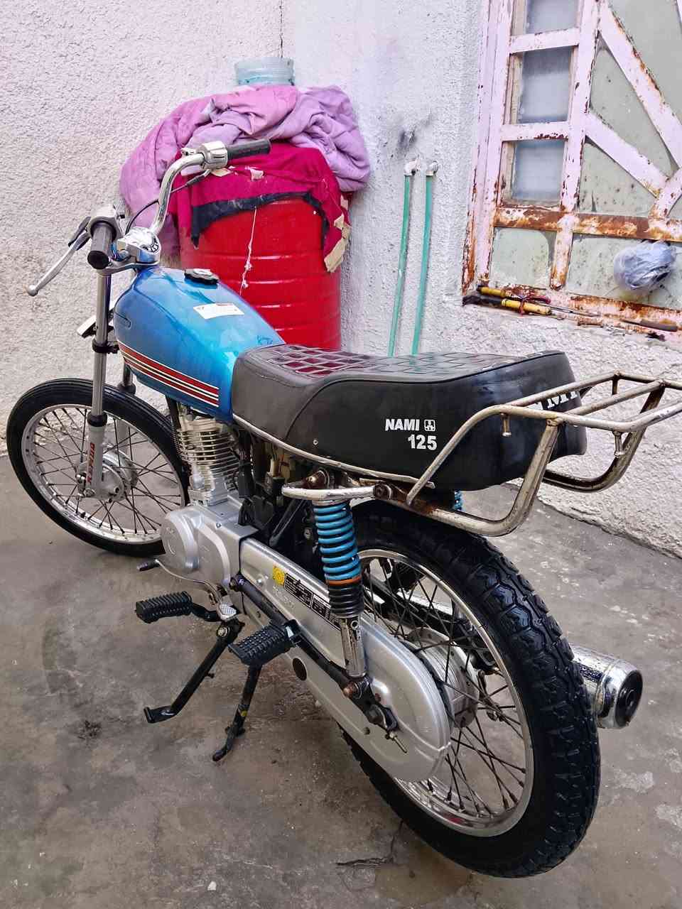 السلام عليكم دراجه للبيع اوراق اصولي بسمي تحويل ثاني يوم مديل ١٩ دراجه جانت مضمومه المكينه ما مفتوحه السعر ٩٥٠ وباقي التفاصيل خاص مكاني براضعيه لتوصل *********** واتساب فقط
