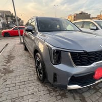 كيا سورنتو 2024 وارد امريكي  -بصمه تشغيل عن بعد  -كشنات جلد تدفئة  -را...