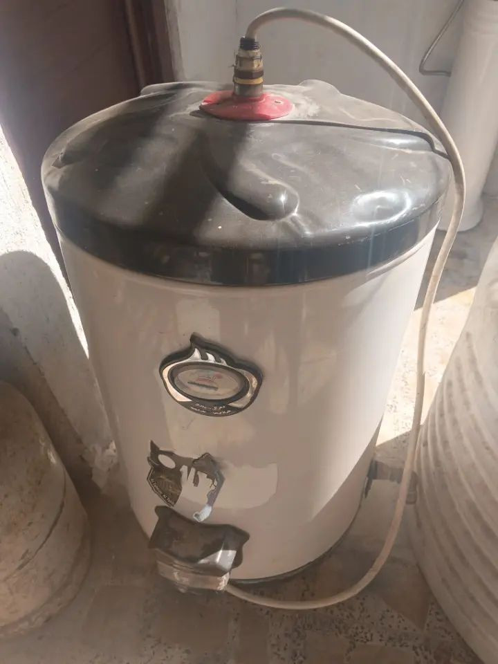 من رخصه الادمن اخوان غراض نضيفه حيل للبيع كلهن شلعه وحده ماابيع مفرد رجاء اقره المنشور زين ربي يحفضك مكانهن بغداد حي العامل شارع السكلات ١المرشه جديده ٦٥الف الكيزر جديد ٤٠الف تانكي الوطني معروف ٦٠الف غساله جديده متروكه ٧٥الف دريل ٣٠الف ***********
