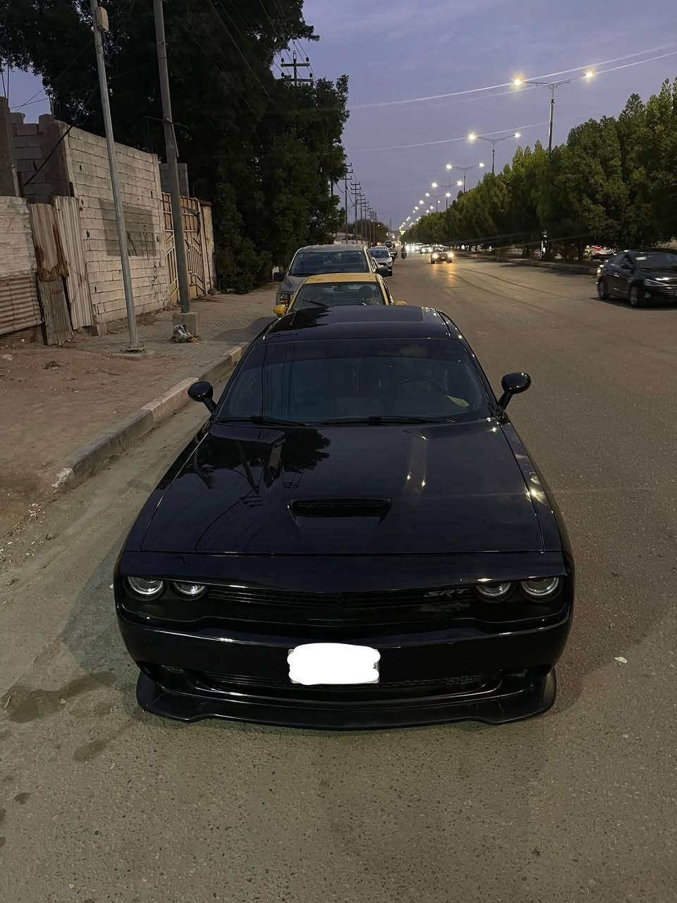 السلام عليكم شباب
سيارتي الجالنجر للبيع الي بخاطره
يتدلل
جالنجر 6.4 كير عادي
لون اسود ميتاليك
موديل 2015
ماشيه 42 الف
جاهزه مكينه كير حداده تبريد
رقم بغداد السيارة بــ اسمي تحويل ثاني يوم
قطع التزويد

1.شوته afe مفتوحه 600$
2.﻿هدرز لونك 1000$
3.هيدات (كاورات) محفورات ugr كويت 600$
4.غرفه هيلكات اصليه 1000$
5.دركه هيلكات اصليه500$
6.كاردن ريسنك المنيوم قطعه وحده 1600$
7.شورت شفتر هورتس 1600$
9.السياره برمجة داون تاون امارات رانهه ع داينو مينلاين بصره الباور مالتهه كلش حلو عليهه فايلين فايل ايثانول وفايل بانزين
بيها صبغ صفحة السايق صبغ امريكا حادثهه
السعر 175$ وبيها مجال اي استفسار هذه رقمي مكاني بصرة
***********
