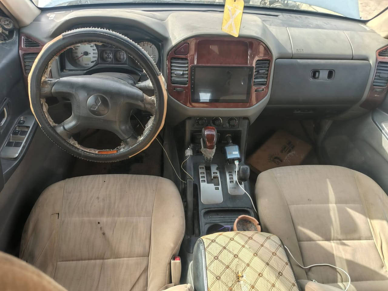السلام عليكم
مديل 6
مراوس 
لو بيع 
85
 وبيه مجال 
***********
