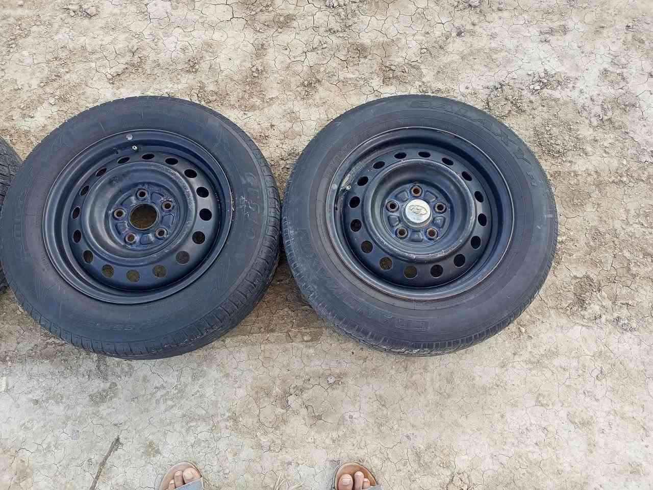 طخم  ويل مع تايرات حجم 15
اخو الجديد للبيع. ***********الشراي يدلل
