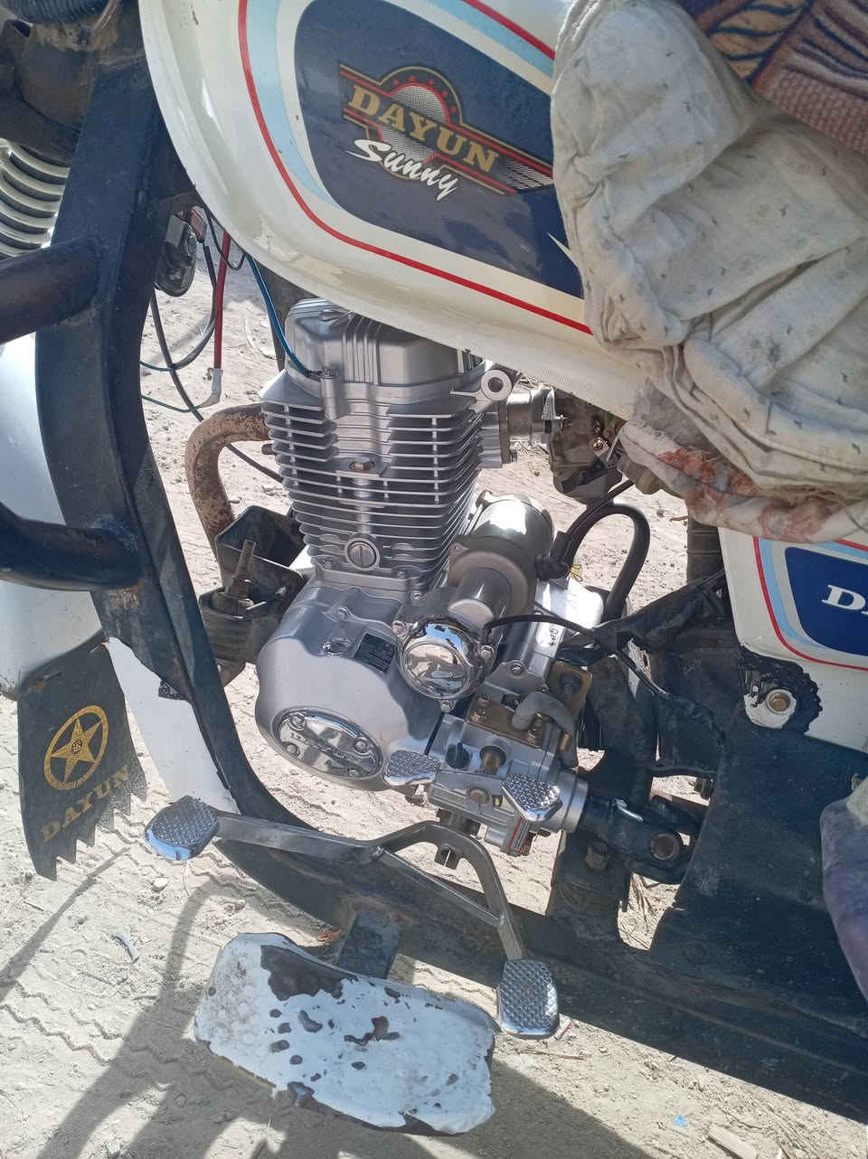 ستوته لبيع مديل ١٣ كفاله عامه من لحيم ومن ومن كلشي مرقمه رقم نكليزي سنويه ل٣٠ بسمي مدار ثاني يوم محرك صله ٥ تيام باكيت بوكس كير تواير وياله تانكي سدر ليت سكنات كله جديد  مكان ناصريه مركز لسعر مليونين و٢٠٠ وبيهه مجال لشراي وثه كو وراق  حسب مليون ٢٠٠ ول٣٠٠ ويجمني عادي وشكرن لكم 🌷***********
