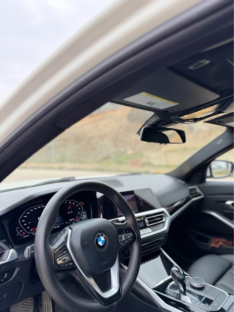 رقم السيارة : دهوك 
موقع السيارة :دهوك 
نوع السيارة :BMW 330i
موديل السيارة :2020
المسافة المقطوعة:120
مواصفات:سيارا فول موصفات بصمه سلايت فتل رادار كوشن هيتر و كوشن جلد شاشه الكتروني سنويه رقم جديد هزة جديده  
ملاحظات:سياره بدون اي شي كلين فقد شبر بغ بدون دواخل بدون اي شي 
سعر:237 بيها مجال بسيط
للأستفسار :*********** واتساب فايبر كورك دهوك, العراق
