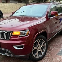 للبيع جيب لاريدو 2018 ✅ فول مواصفات ماشيه 93 الف  السعر 180$ ورقة وبي ...