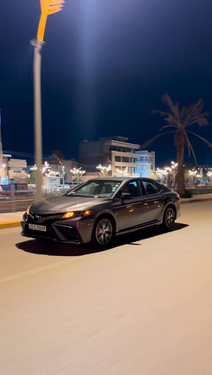 كامري se  ٢٠٢١ كلين
مراوس براڤ 4  
مواصفات ال se معروفة 
المكان بغداد الكرخ 
السعر ١٩٠ 
الرقم : ***********
