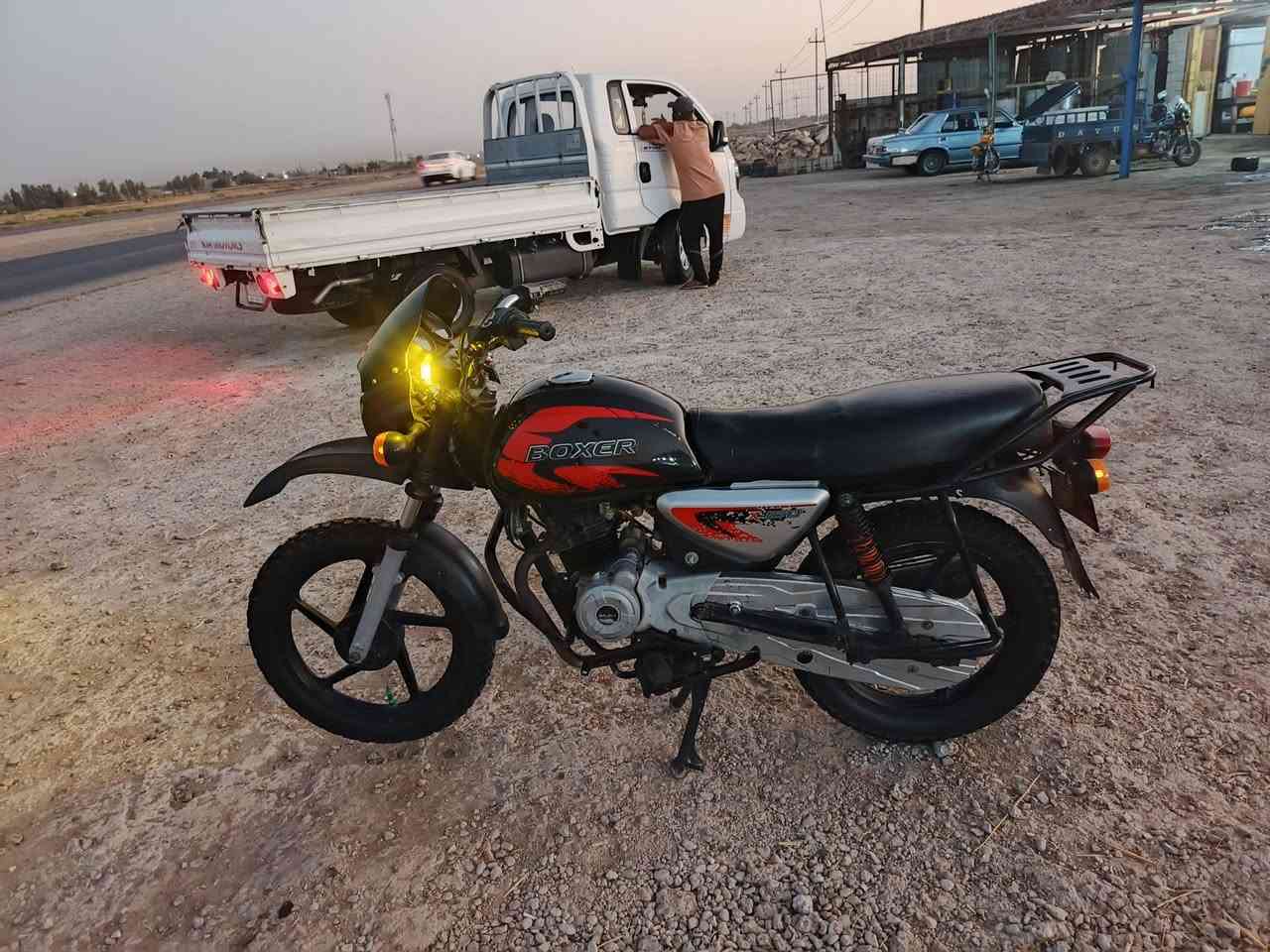 دراجه بوكسر البيع موديل 17اصولي  دراجه نضافه70بل 100 رقمي ***********
