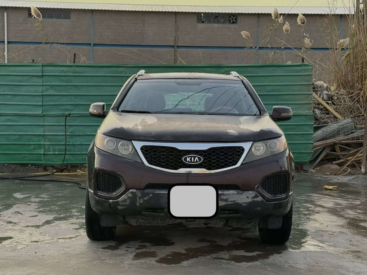 كيا سورنتو للبيع
السَلام عليكُم
سورنتو وارد امريكي موديل 2011
مكينه دوش 2400 خمسة راكب
السيارة جاردة مكانها بالديوانية 
واتساب ***********
