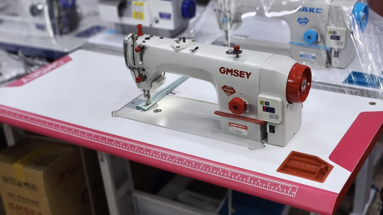 السلام عليكم زبائنا الكرام
يتوفر انواع المكائن الخياطة
للبيع نغد واقصاد 
للحجز والاستفسار (اتصال + واتساب): ***********📞
