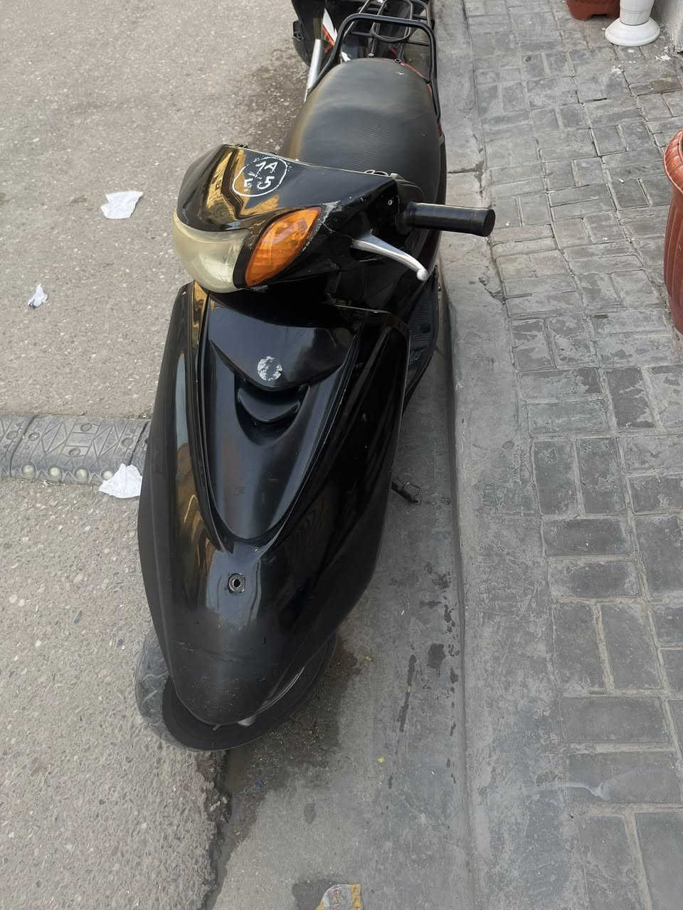 دراجه بريز لايت فوك نوزل المكينه مكفوله كفاله عامه بيها ملاحظات بسيطه٦٠٠ وبيها مجال اوراق كامله العنوان حي اور 
الرقم ***********
