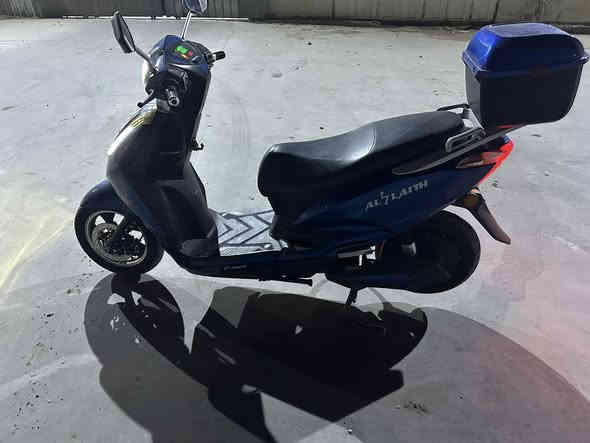 السلام عليكم دراجه كهربائيه للبيع جدآ نضيفه السعر 650 وبيه مجال 
***********
