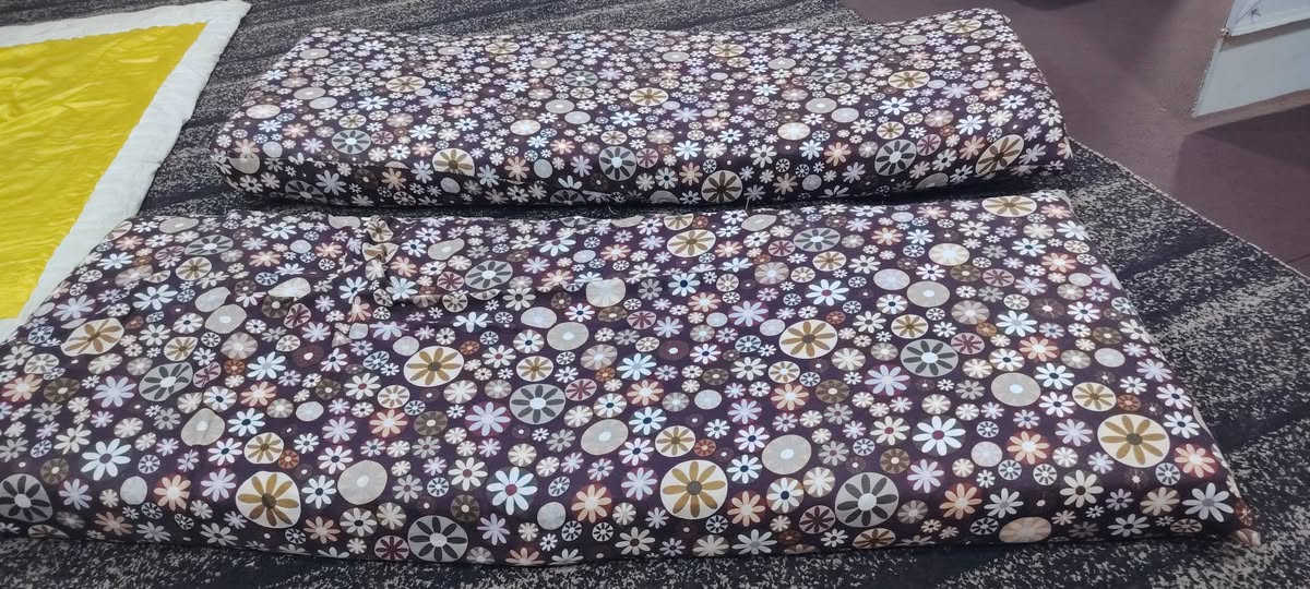 دواشك عدد2 ضغط عالي .. سعرهم اثنينهم 25 قفل
الحاف صوف ..السعر 10 قفل
عنوان الانتصار شارع 60 قرب اسواق الخضراء 

***********
***********
