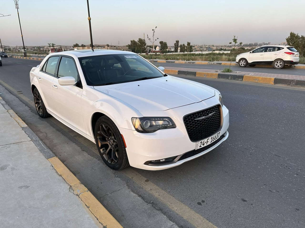 اوباما  S300  (كولد) كلين تايتل
موديل 2019  اصل 
السيارة فول مواصفات ١/١
محرك v6 3600
ماشيه 88 
السيارة جديدة بكل معنى الكلمة
رقم دهوك مسطرة هزة وفحص جديد 
مواصفات فول
بانوراما
بصمة
تشغيل عن بعد
كامره خلفيه دواره
كشن  تبريد ، تدفئه
كشنات جلد كهربائيه
ويل كب ٢٠ 
لايت زينون امامي وخلفي
السيارة كلين تايتل بشرط
والكثير من المواصفات
السيارة بالموصل ايسر تحويل شرط
الخاص مغلق
للاستفسار  ***********
