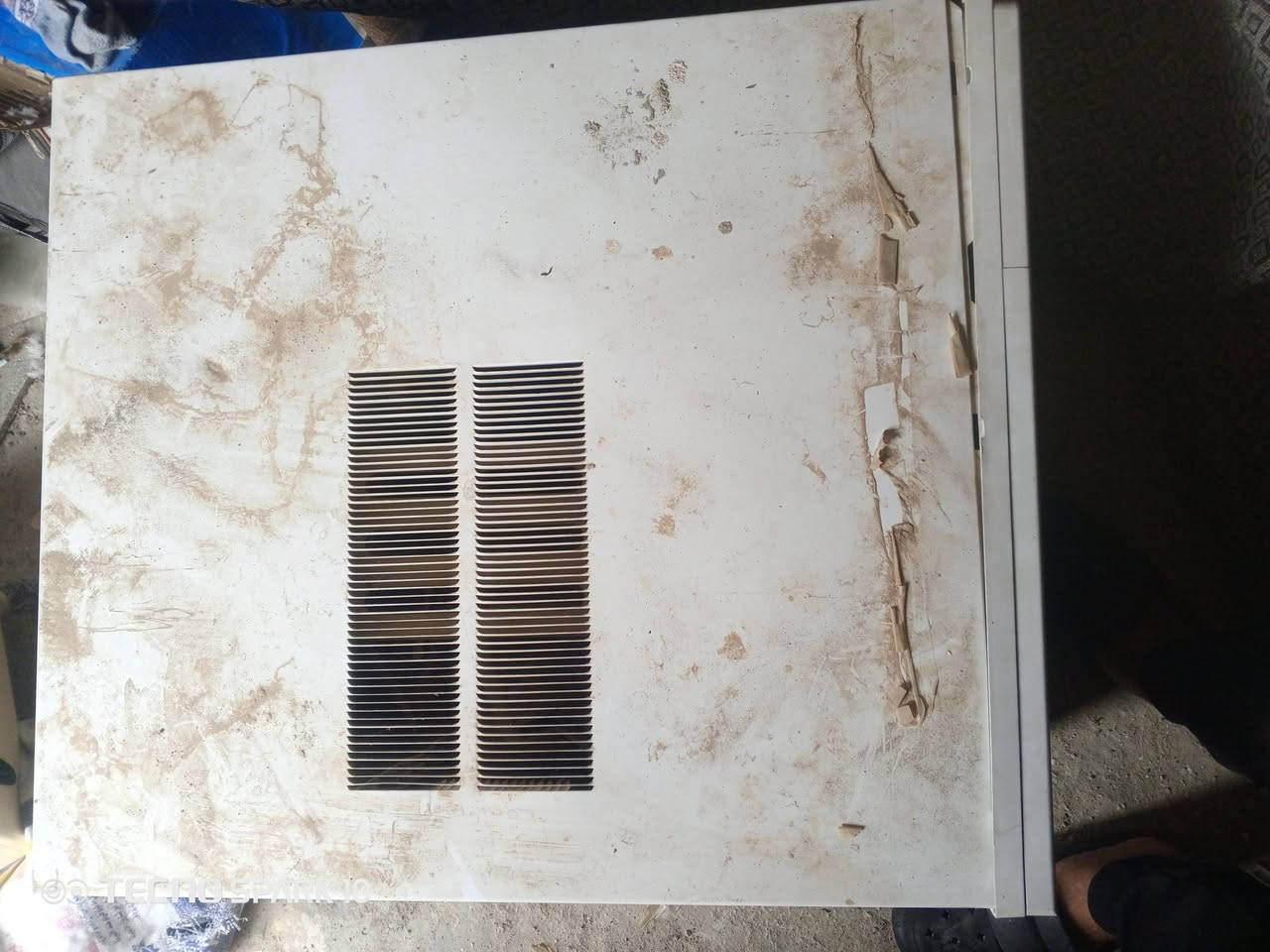 سلام عليكم
للبيع مكاني رميثه 
شتريته الصيف الفات مشتغل فقط 4تشر وهاي سنه خذنه سبلت 
وهاذ ضميته شرط لا مصلح ولا بي شي تبريد ثلج 
شرط بسوك سعره600اني ابيعهه350مكاني رميثه


**إذا كنت صاحب هذا الإعلان وتريد حذفه لأي سبب، رجاءا أرسل رسالة إلى الدعم الفني**