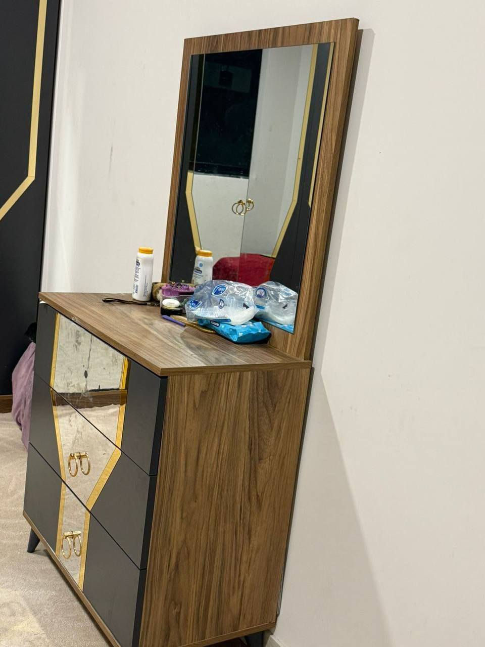 جديده لبيع 500وبيها مجال بسيط


**إذا كنت صاحب هذا الإعلان وتريد حذفه لأي سبب، رجاءا أرسل رسالة إلى الدعم الفني**