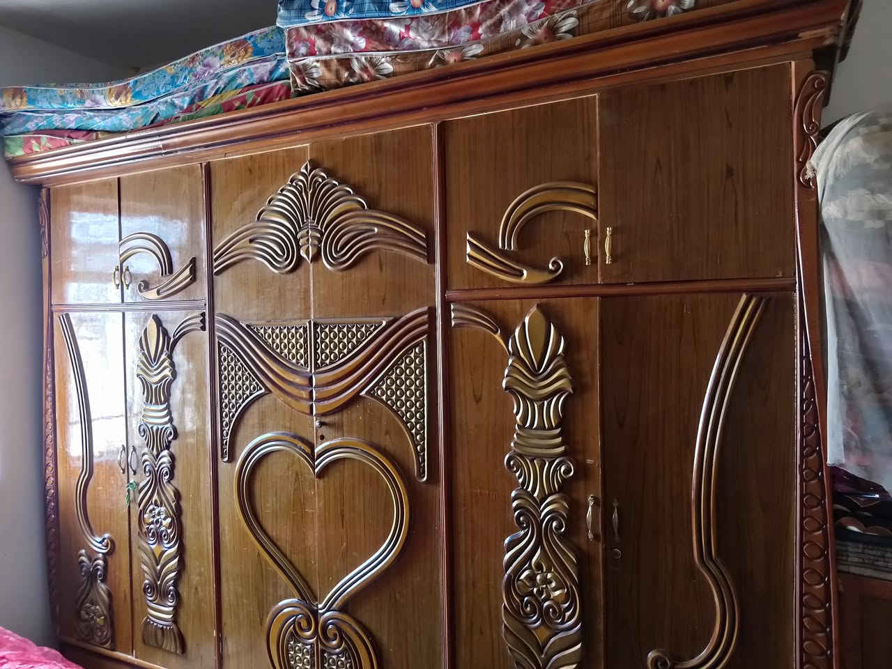 كنتور للبيع مستعمل مكان رفاعي قرب شركات سعر 300 لمراسله خاص او نتصال ***********
