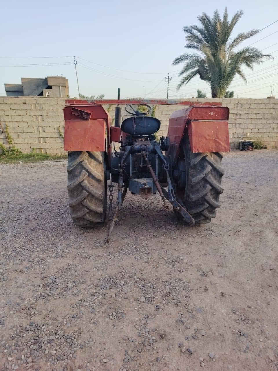عنتر 71 جديد بلادي شركة باور ستيرن جديد تايرات نظاف محرك كير اكسن  بمب شرط زنود شرط سلف جاملغات وضع شركة جاهز ع الشغل  السعر 3750 ثلاث ملايين و سبع مائة و خمسون للاستفسار *********** المكان صلاح الدين الشرقاط
