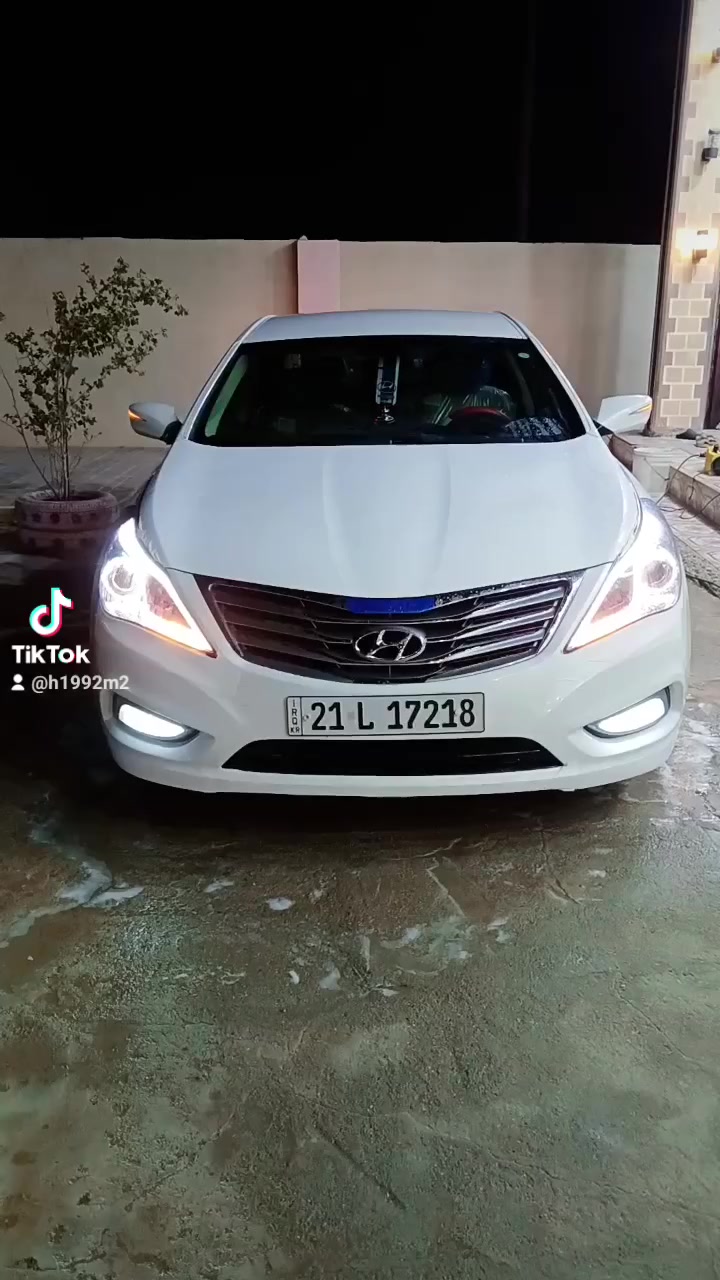 يا الله وينه الي يدور جديد وزيرو ماشي ٨٤ ألف مكفول كفاله عامه سياره حته دعامياته مكفولآت  موديل ٢٠١٥ بسمي مداور اليمت ماتريد سياره ستخدام شخصي ومضمومه  المواصفات 
حساسات خلفيه براد خلفيه وجام كشنات تدفه تبريد مامي وخلفي   مرايات شفط مل شاره حداده على اخر حبايه تايرات جدد العنوان البصره سفوان سعر ١٦٢ وبيه مجال حك جيه 
*********** وأنا خادم
