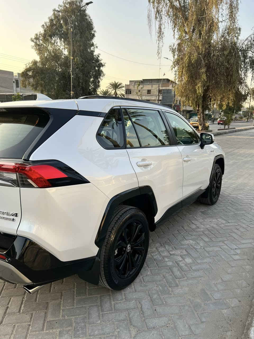 السلام عليكم راف فور خليجي 2023 هايبرد عبد اللطيف بن جميل فول مواصفات بيانو بلاك جديدة جدآ مكفولة من البارد والصبغ ماشية 38 الف مكان السيارة الكاظمية السعر 27,500$ هاتف بيع او مراوس  ***********/***********
