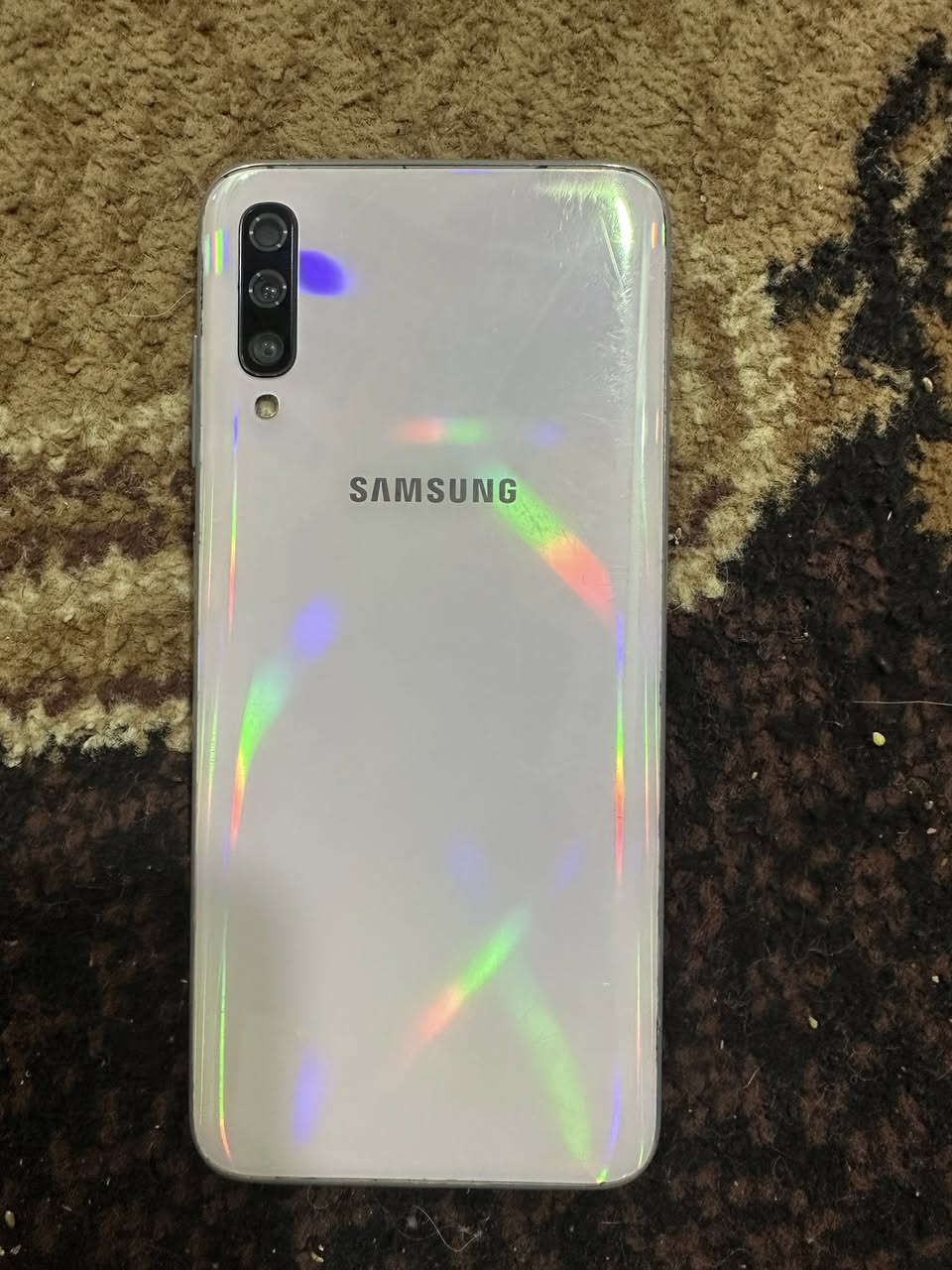 A70
ذاكرته 128

 جهاز نظافه 100/100 

وشغال يركض ركض

بس مرات تطلع نمش بالشاشه من تترك الجهاز 

لكن اثناء الاستخدام مابي اي شي 

الكامرات ماواضحة بيها تراب

سعره 75


**إذا كنت صاحب هذا الإعلان وتريد حذفه لأي سبب، رجاءا أرسل رسالة إلى الدعم الفني**