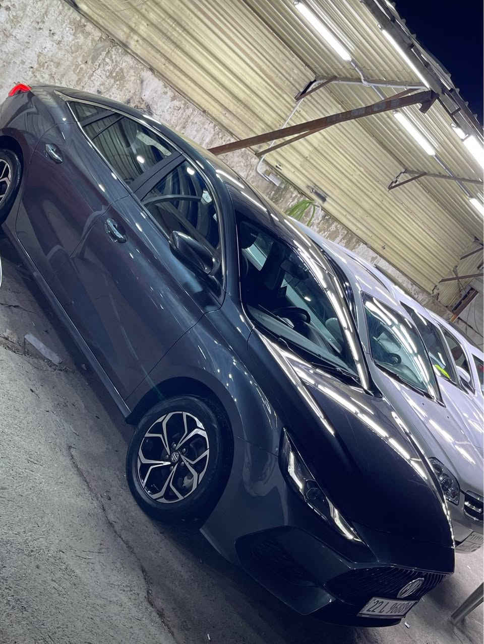 MG GT
مۆدیل 2024 رەنگ سحراوی گێر تۆماتیک نیو
 مواسەفات  بێ سبوغ بێ تعدیل بێ PDR 
دەعامی لۆ دەعامی بەشەرت24,000KM رۆیشتیە
سحری 110$ 
بۆ زانیاری زیاتر پەیوەندی بکە بە *********** أربيل, العراق
