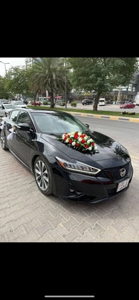 نيسان مكسيما ٢٠٢٢ داخل احمر فئة بلاتينوم.  اعلى مواصفات بالنيسان  سيار...
