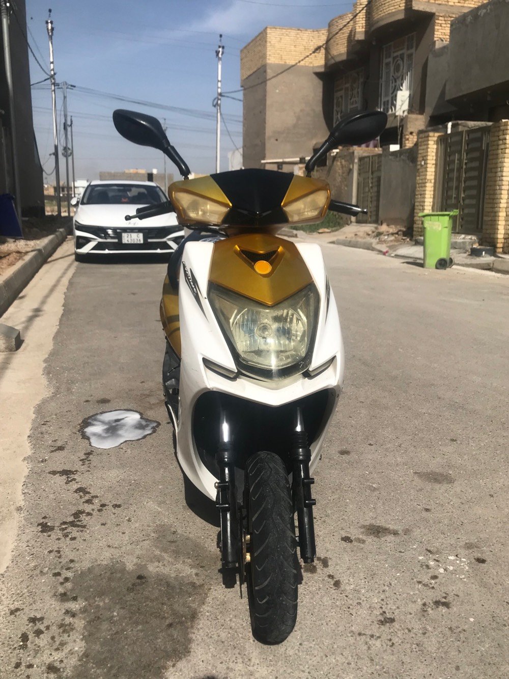 سكنس صيني للبيع دراجه حلوه وكامله بس شغل واطلع سعر 500 وبيها مجال للشراي مكاني كوت حي السياسين ***********