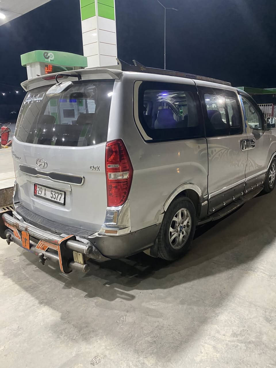 السلام عليكم ستاركس موديل 8 مسكر اصل أوتوماتيك ملكيه فتحات مكينه 12 قبق اسود السياره مكفوله من الصبغ والتبديل العنوان الديوانية الدغاره ***********
