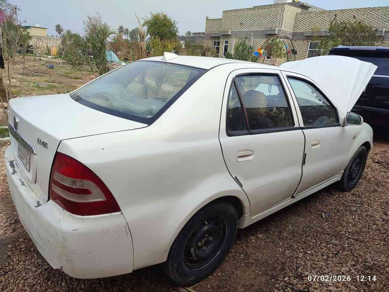 سلام عليكم
للبيع جيلي سي كي ck مديل 13
سيارة جاهزة 
كير و محرك مكفولات 
كير عادي 
كامله مكمله 
دينمو جديد سلف جديد 
منضومة بنزين جديدة بالكامل 
غرفتة نظيفة ومرتبة 
شاشة 
والبدي شوف العين 
راعية يريد تحويل 
عنواني النجف/ كوفة
السعر 27وبيه مجال 
رقمي ***********
