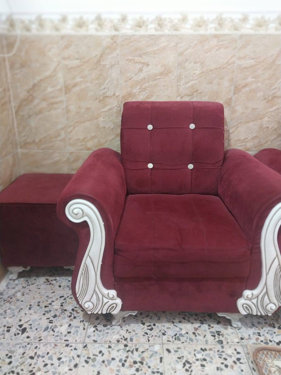 تخم 10مقاعدالسعر 250 الرقم ***********
