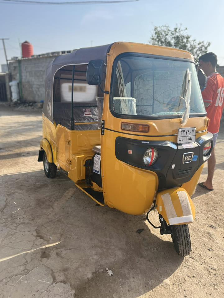 يالله السلام عليكم تكتك موديل 21 للبيع كفاله عامه رقم وسنويه جاهزه التكتك خير من الله كبل للشارع ربع متصرف عليهه مكاني بغداد الزعفرانيه السعر 8 ونص وبيهه مجال 
للتواصل واتساب ***********
