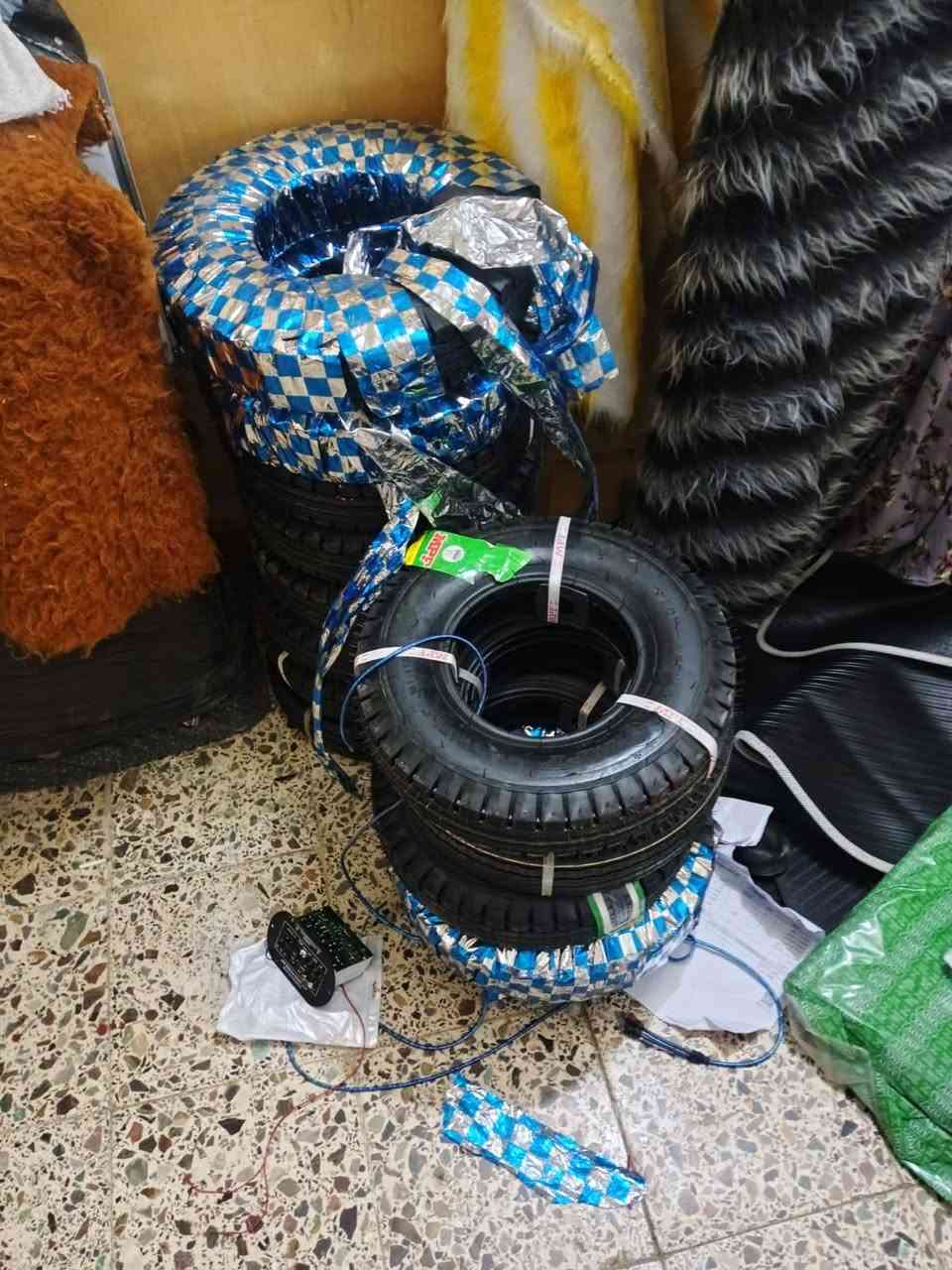 تنوعلي وشوف الأسعار يمنه الجديد والمناسب يتوفر لدينا كافه أنواع الكماليات للتكاتك العنوان بعقوبه التحرير شارع اربعين *********** الخاص مفتوح
