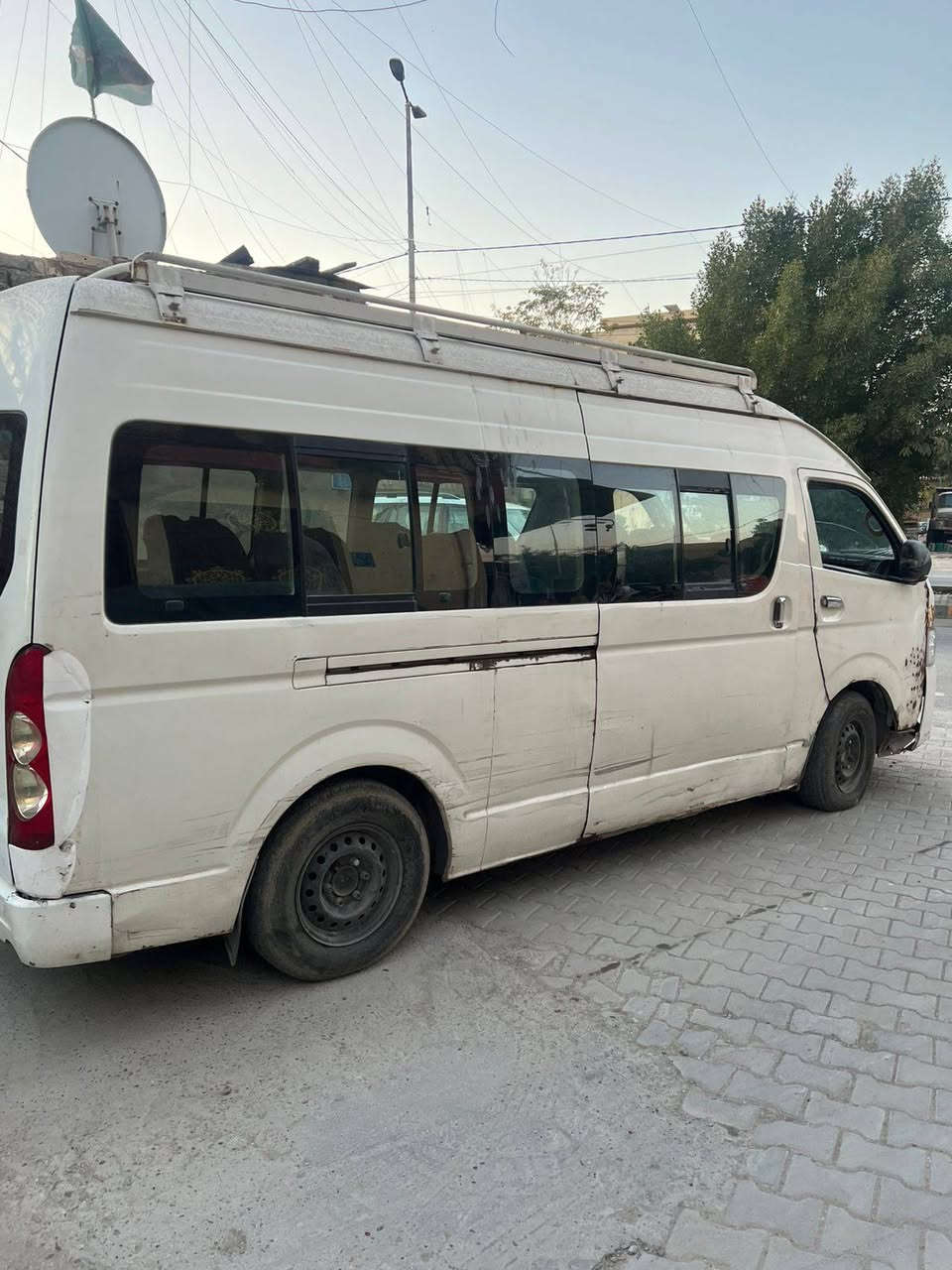 السلام عليكم جيلوجي للبيع عاطله بيها كهربائيات السعر 60 وبيها مجال السياره مصفره هيئه غرامات تحويل ثاني يوم محرك جمره اكسل كير مكفوللات موديل 2010 السياره أحله من الصوره العنوان بغداد الحريه اني مكلف بل النشر اتصال عله الرقم صاحبها ***********
