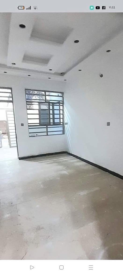 سلام عليكم دار للبيع 70 متر في الطالبيه قرب اداره واقتصاد فرع المخازن بناء 2023 للاستفسار ***********
