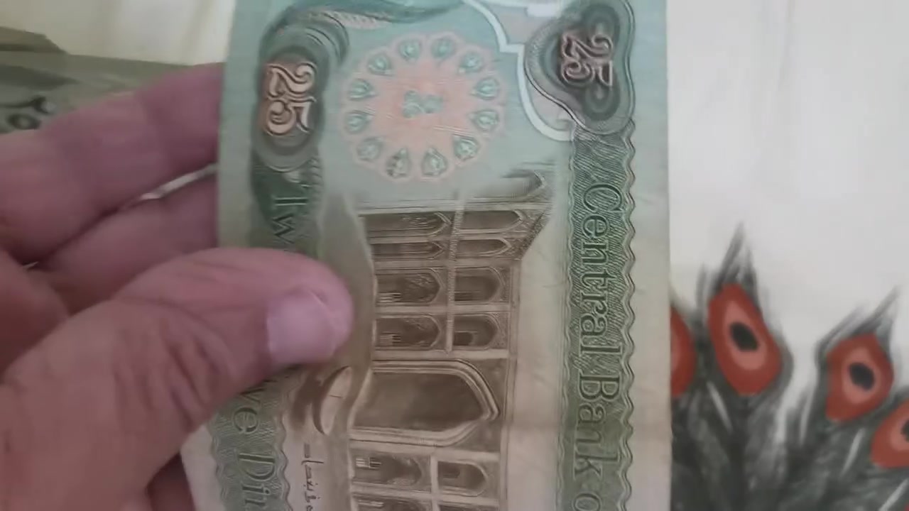 السلام عليكم عندي هاي العمله ما اعرف اشكد تسوه  اريد ابيعها


**إذا كنت صاحب هذا الإعلان وتريد حذفه لأي سبب، رجاءا أرسل رسالة إلى الدعم الفني**