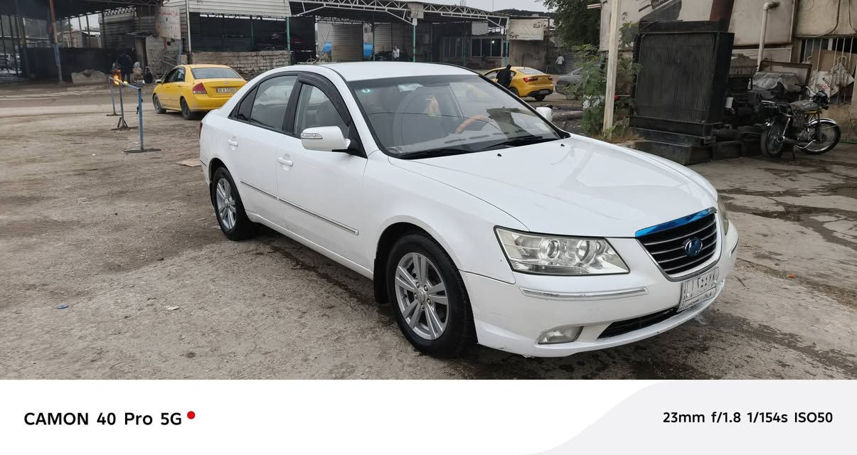 السلام عليكم 
سوناتا مديل 10
خليجي بيه ثلاث قطع صبغ 
حادث جاملغ خلفي يعني التكمه بيه  صبغ تخم تاير گير مكينه حداديه كفاله 
تبريد تدفئه كلشي شغال ضايف اله منظومه غاز بسمي مباشر 
السعر من الاخير قفل ١١٢
***********
