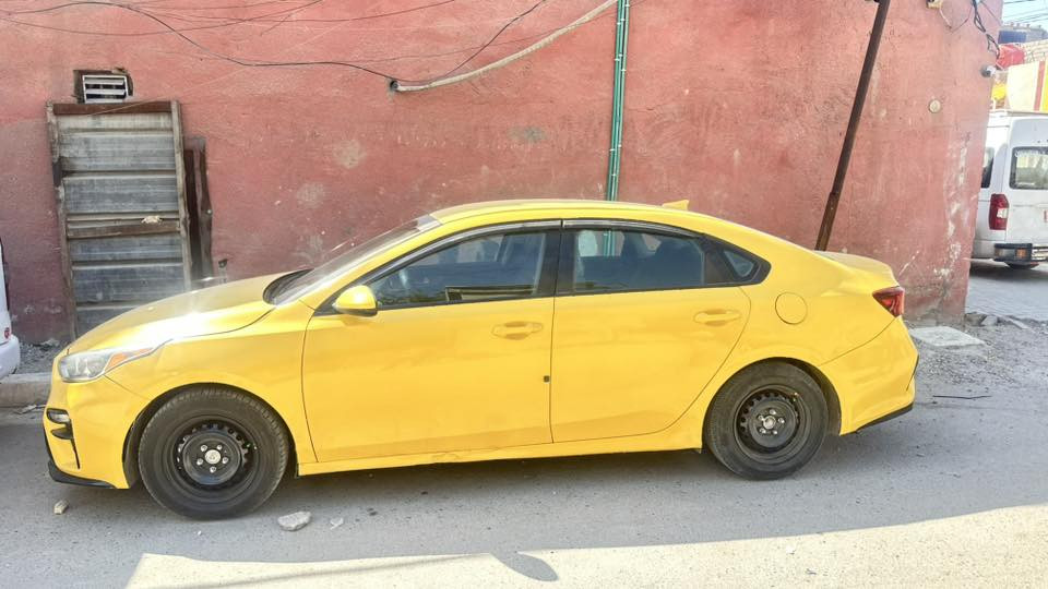 يالله سلام عليكم فورتي للبيع مديل 2020سياره جديده تخم تاير جديد صدر جديد مكينته جديده كير جديد دوشمه جديده كامره حساسات حادثه جاملغ وبنيد ***********
