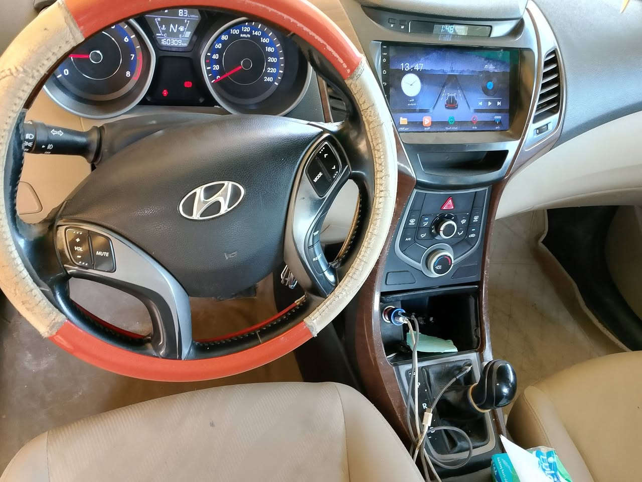 السلام عليكم سياره النتره فول عده البصمه 2015للبيع مكينه1800 تبريد ثلج 🥶بيها 3قطع خليجي مكاني حله شارع 100 السعر 120وبيها مجال
***********
