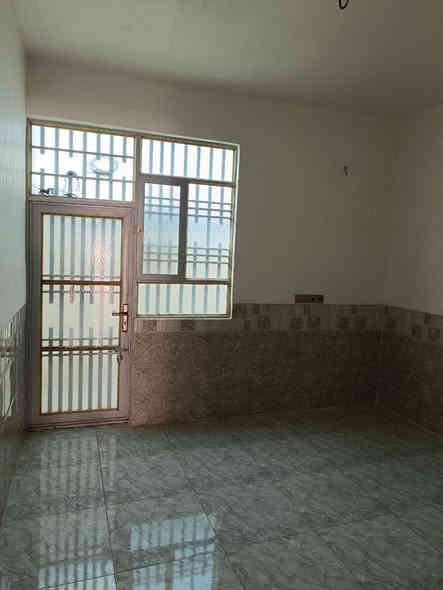 🏠 ،مكتب عقارات الوطن
✨دار للبيع مساحه 50 متر   طا بقين
مجمع الوررده السكني السعر (51) مليون بناء جديد ٢٠٢٥
منطقه سكنيه تتوفر فيها جميع الخدمات  
يتكون البيت من غرفه وصاله ومطبخ ومنور وصحيات٢ وطارمة يبعد عن الإمام الحسين ١٠دقائق بلسيارة 
طابو زراعي قرار محكمه سند 25 
للحجز والاستفسار على أرقام الشركه 
***********
***********
المجمع على طريق الزوار والمواكب
#عقارات
