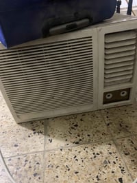 للبيع • إلكترونيات • متفرقات