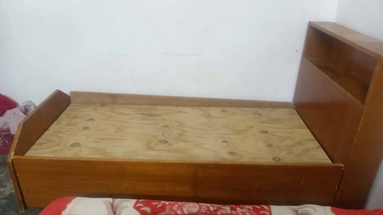 سريرين خشب حطاطه ثكيل ام المكتبه سعر السرير 70 وبي مجال المكان حديثه


**إذا كنت صاحب هذا الإعلان وتريد حذفه لأي سبب، رجاءا أرسل رسالة إلى الدعم الفني**