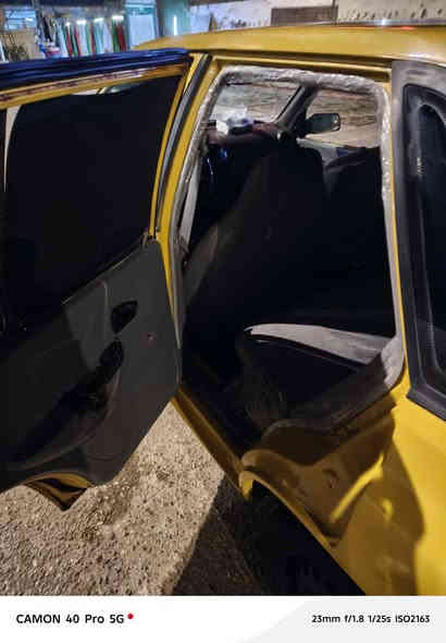 السلام عليكم سايبا جاهزه السعر 30 وبيها مجال حق جيه
شرط كفاله كير مكينه حداديه جدد مديل 12 

شواصيه شركه لا ضربه ولا قطره خياس 

كشرها احلى من الصور غرفته جديده 

رقم نكليزي اليوم شديته سنويه 30 بسمي مصفره هئيه وغرامات

تخم تايرات جدد كهربائيات كلها شغاله تبريد تدفئه سنتر لوك مضخم سماعات دوشمه 

العنوان ديوانيه حي العسكري الثاني قرب جامع الحسين ع ***********
