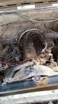 سياره بيكم موديل 81رقم اصفر ابيع كوم حديد سياره كير ومحرك شغلات سنويته...