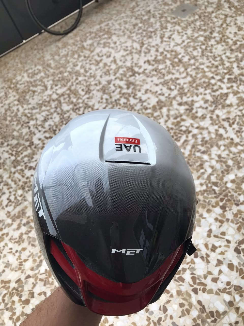 متاح
 خوذه قياس L 
ماركه MET   UAE
 السعر 35


**إذا كنت صاحب هذا الإعلان وتريد حذفه لأي سبب، رجاءا أرسل رسالة إلى الدعم الفني**